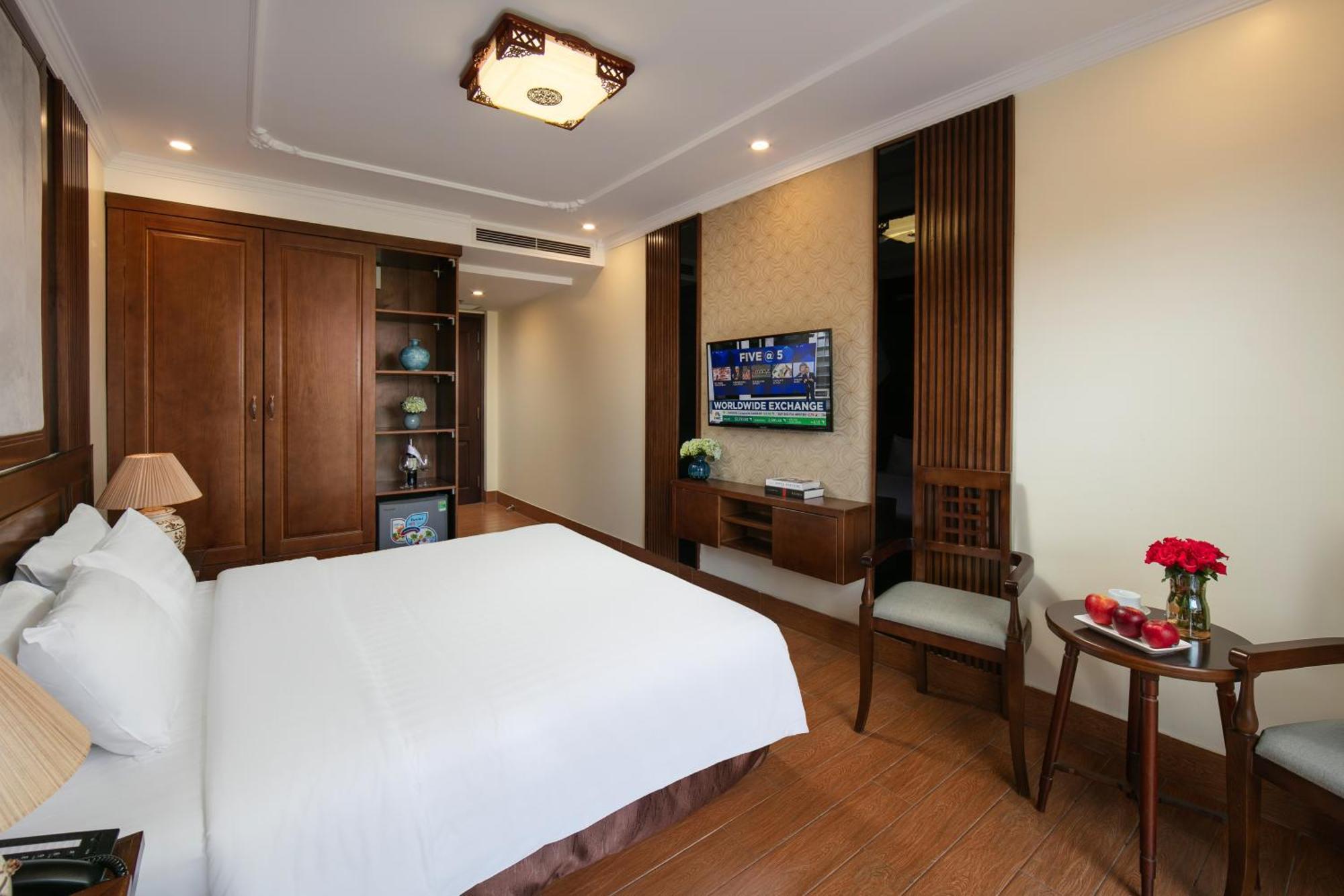 The West Hotel & Spa Hanoi Exterior foto